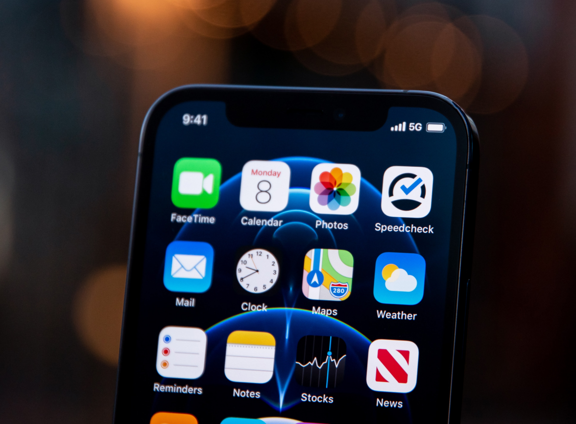 向阳苹果手机维修分享为什么 iPhone 12 在冬季会自动关机 