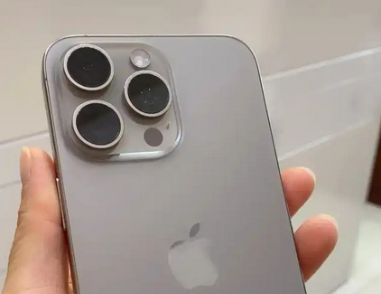 向阳iPhone15序列号查询分享如何查找苹果15手机序列号的位置